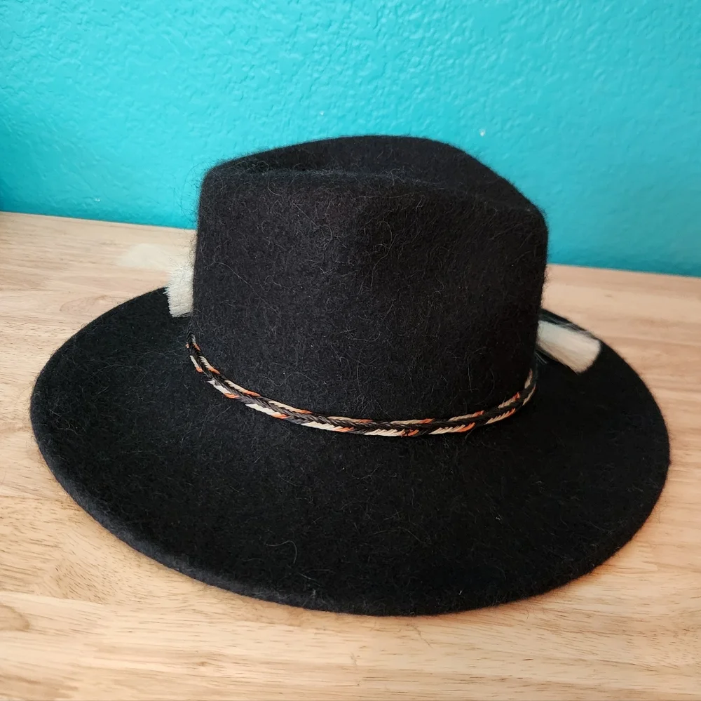 Bigalli Expedition Andean Alpaca Stylish Black Felt Hat w/ Tassel Accent, Size S